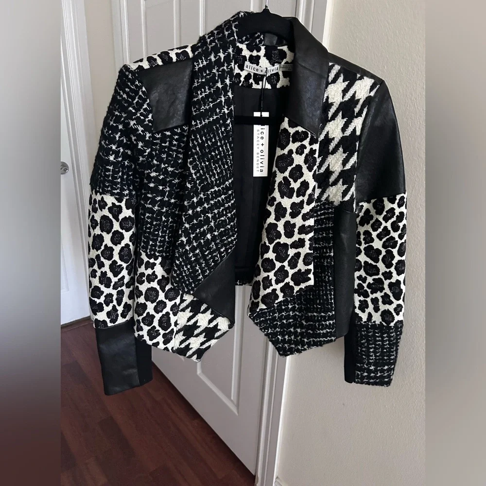 NWT Alice + Olivia Harvey Leather Patchwork Draped Lapel Blazer Jacket M - Picture 11 of 17